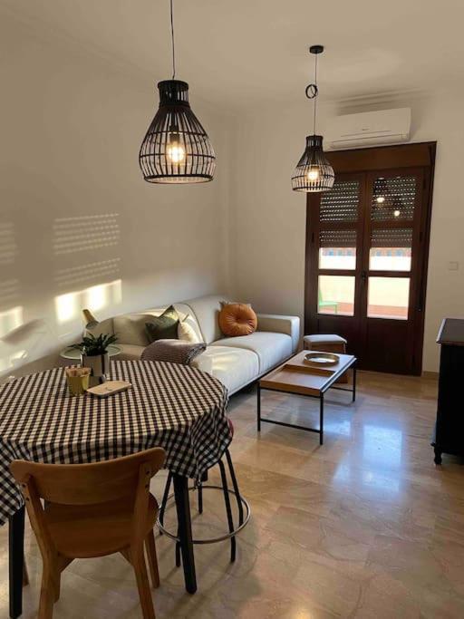 Atico Santa Lucia Terraza Y Parking Gratuitos Apartment Alcalá de Guadaira Екстериор снимка