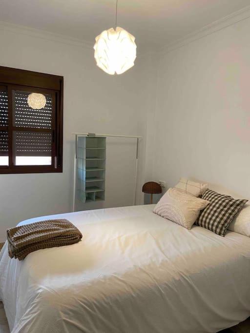Atico Santa Lucia Terraza Y Parking Gratuitos Apartment Alcalá de Guadaira Екстериор снимка
