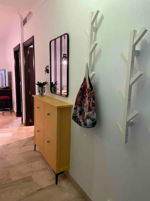 Atico Santa Lucia Terraza Y Parking Gratuitos Apartment Alcalá de Guadaira Екстериор снимка