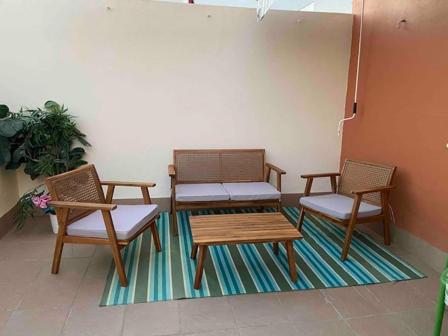 Atico Santa Lucia Terraza Y Parking Gratuitos Apartment Alcalá de Guadaira Екстериор снимка